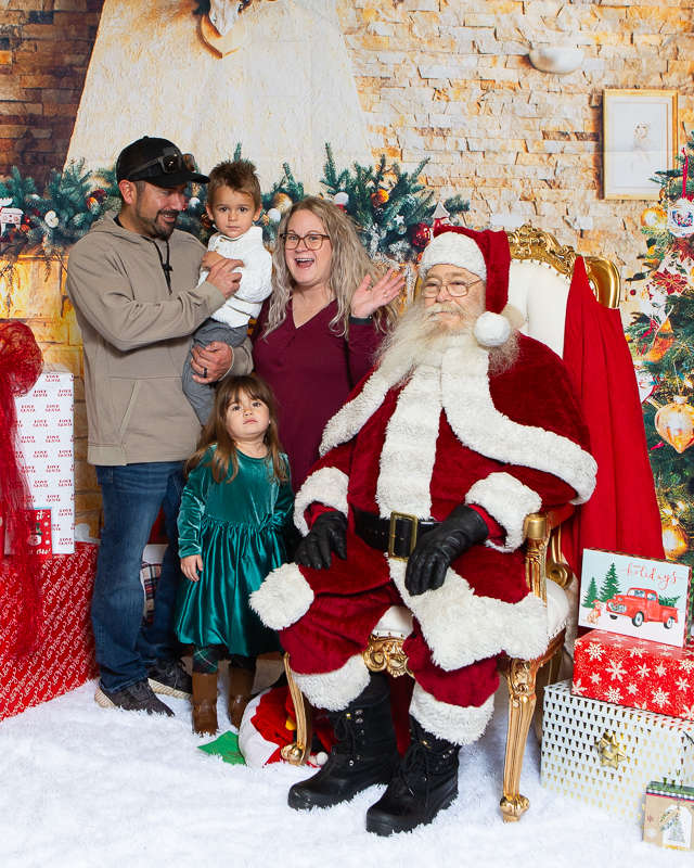 CCPA_Santa2024_044